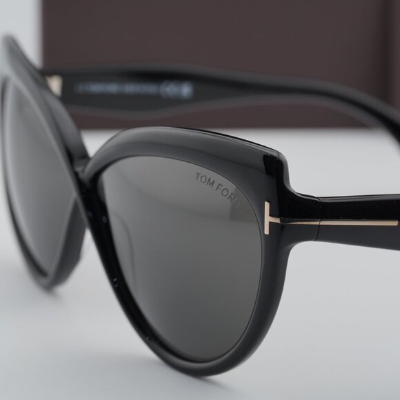 Tom Ford Beatrice FT1196 01A Butterfly Sunglasses - Black/Smoke main image 5